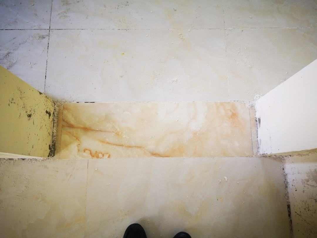 瓷砖施工出现问题怎么办,瓷砖在施工中应该怎么处理