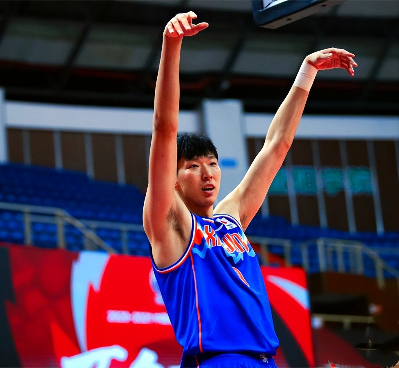 周琦对李楠的评价,李楠评价周琦