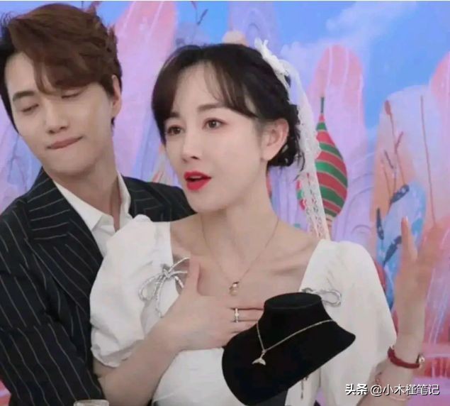 张檬直播间卖的口红是真的吗,张檬直播烂番茄色口红