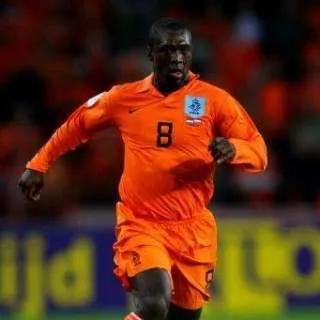 伊布在米兰几个冠军,伊布回归米兰进了几个球