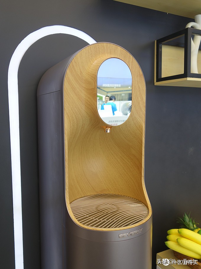 暴走两万步！海量图片带你游览2017年AWE家电展