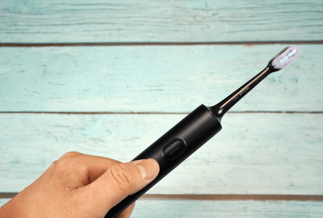 飞利浦电动牙刷sonicare2100,欧乐b和usmile儿童电动牙刷哪个好