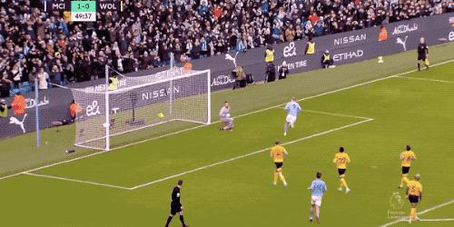 太强了！哈兰德再轰3球，正式超越C罗，或将粉碎英超尘封纪录