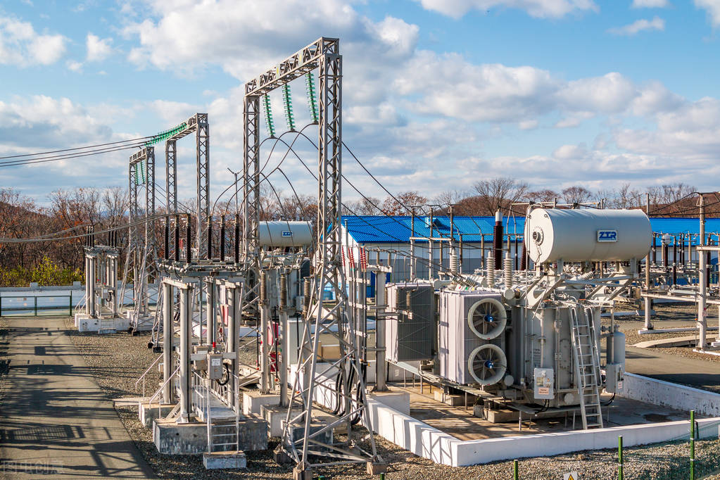 高电压与绝缘技术的主要内容,高电压与绝缘技术是以什么为基础