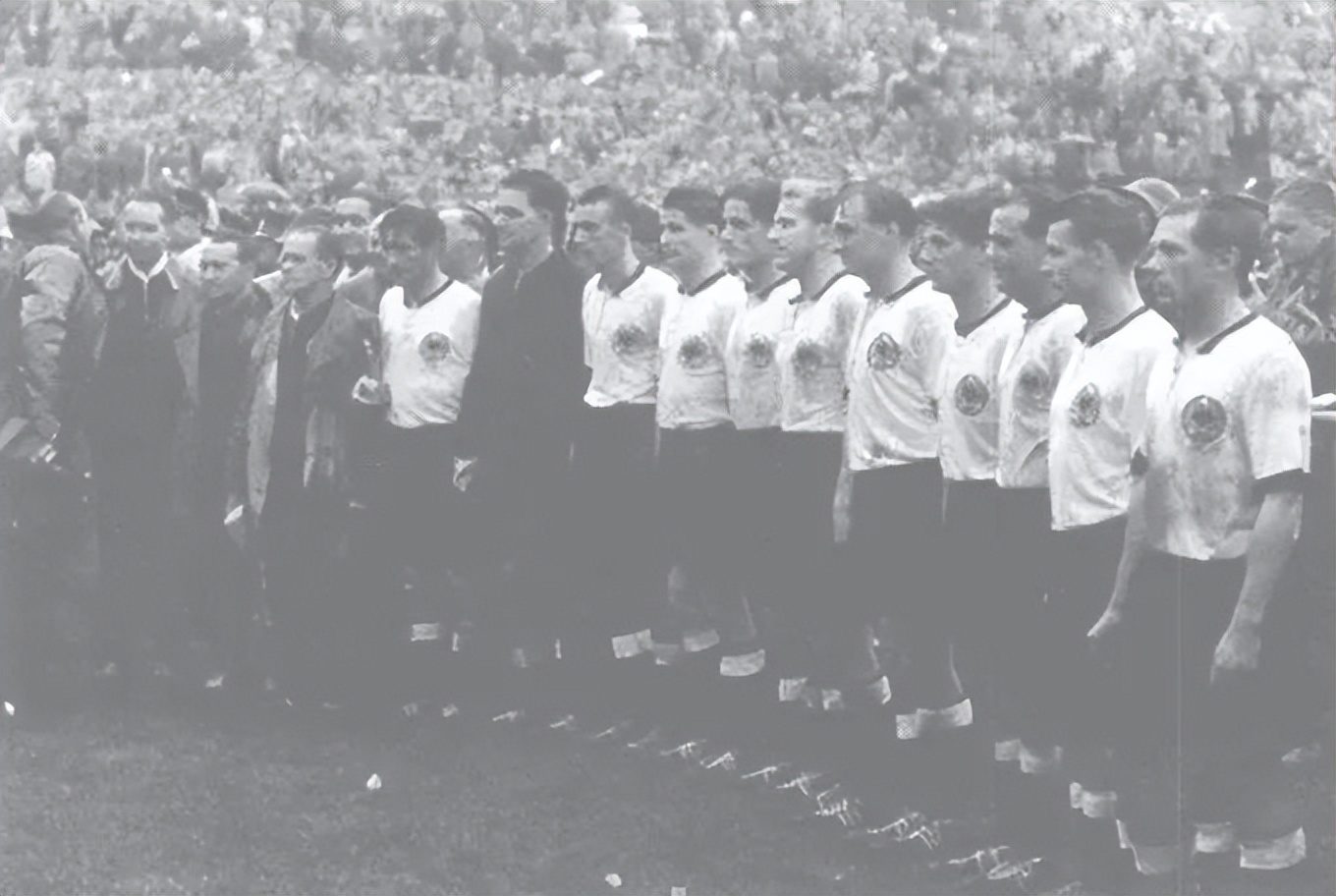 世界杯门将封神瞬间,科比世界杯封神之战集锦