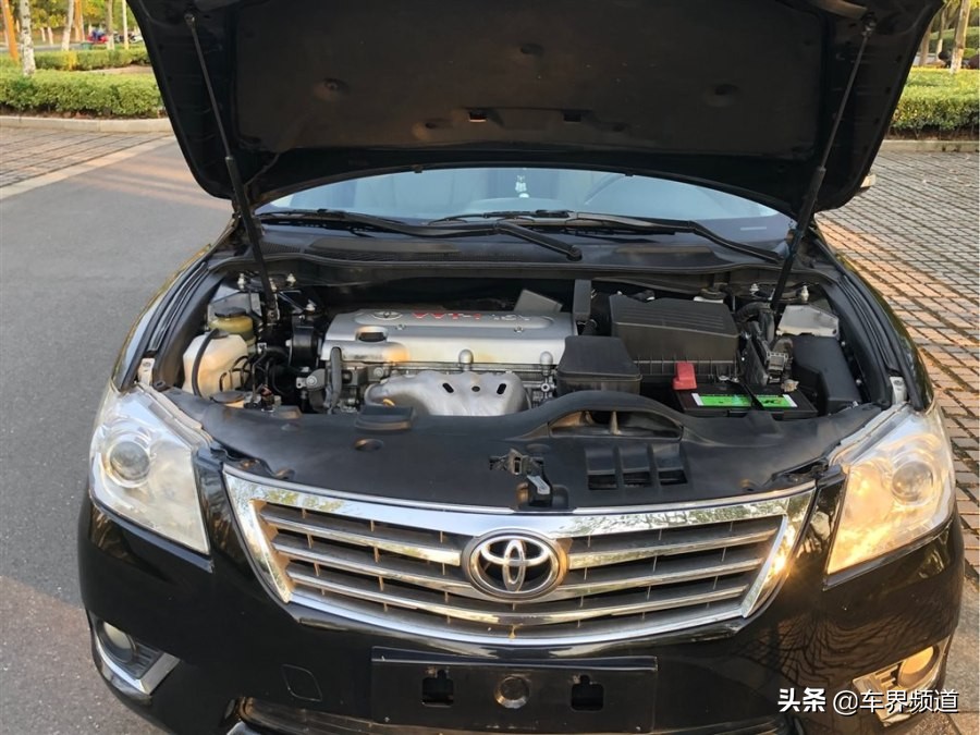 同样10年车龄，别克君威只要4万左右，凯美瑞要7万多