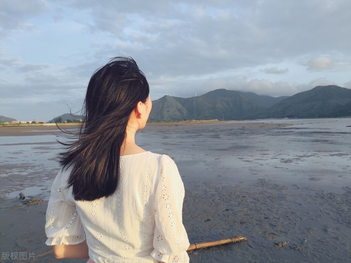 鼓起勇气向男神求婚被拒的故事,告白男神被拒的故事