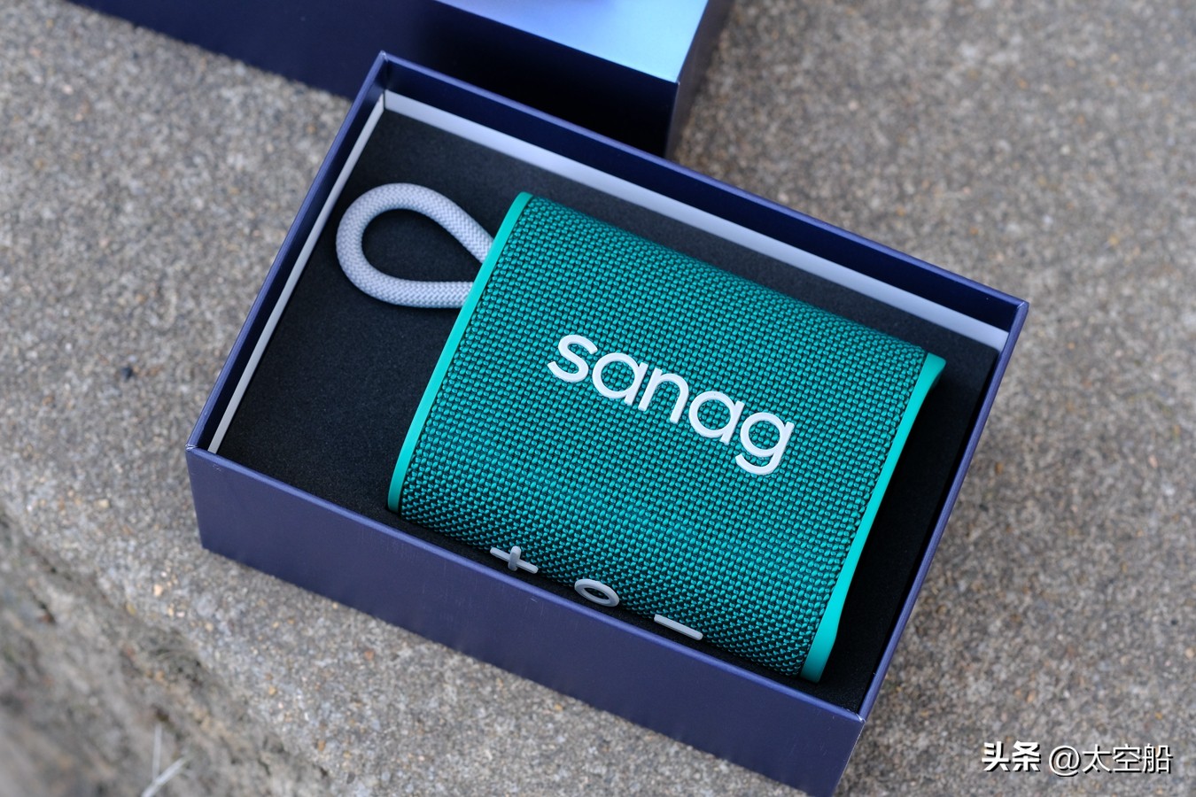 怎么辨别sanagm13spro和13max,sanag塞那m13spro便携式蓝牙音响