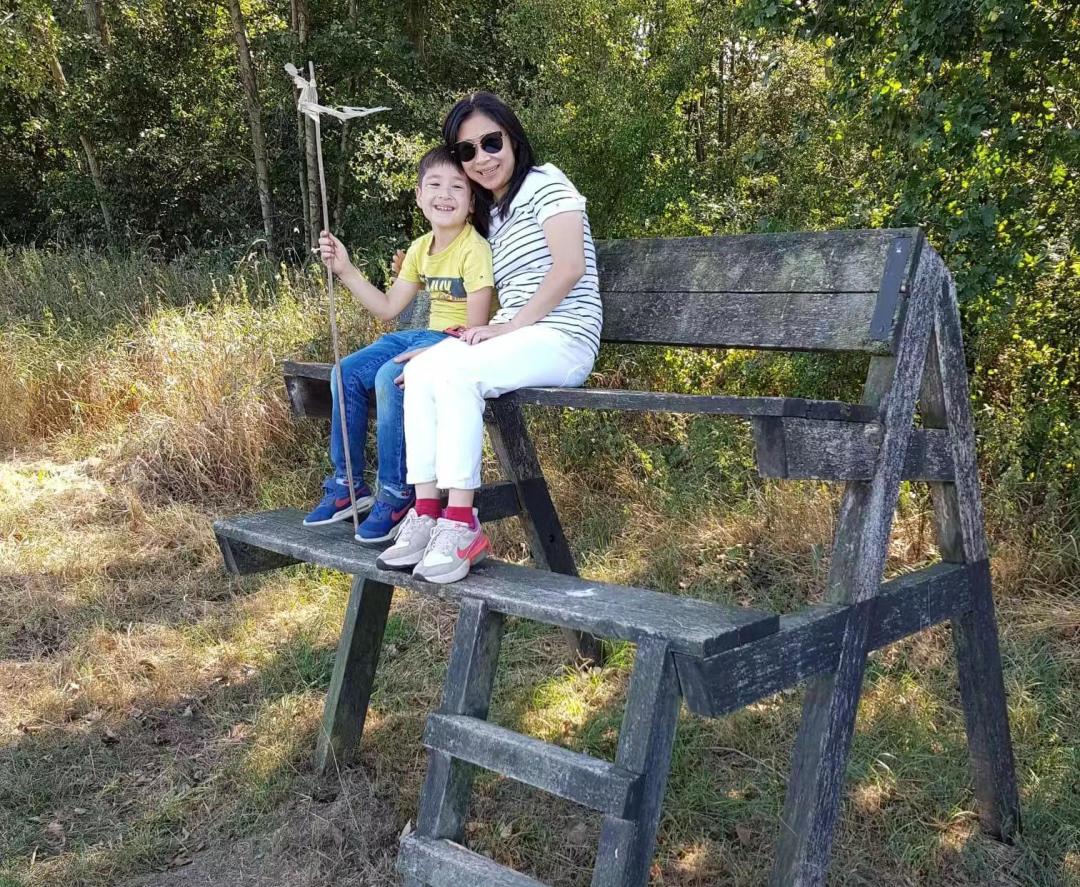 小娅个人资料80后,80后小娅