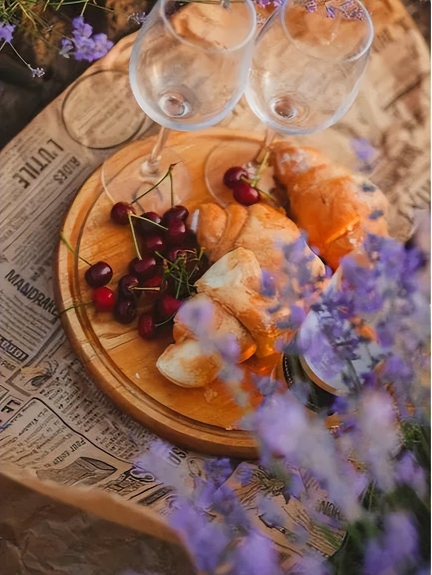 果十三万能精油：护肤祛痘还助眠，它在普罗旺斯一年只开一季