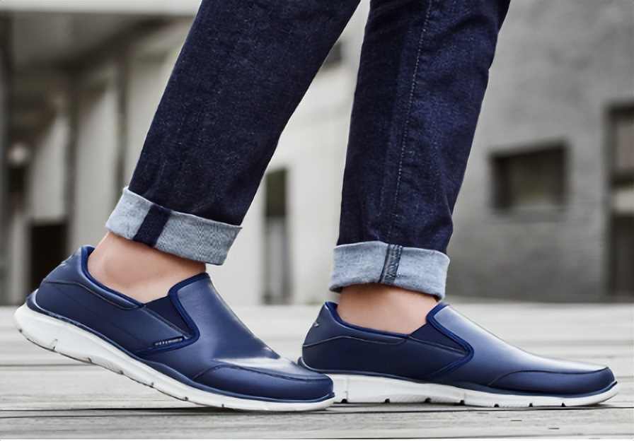 关节炎穿什么鞋子最好,脚踝关节炎穿什么鞋子最好