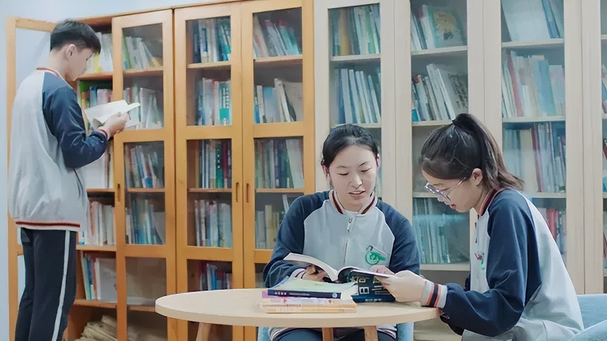 初中物理归纳总结精析,初中物理点拨重难点手册教材全解