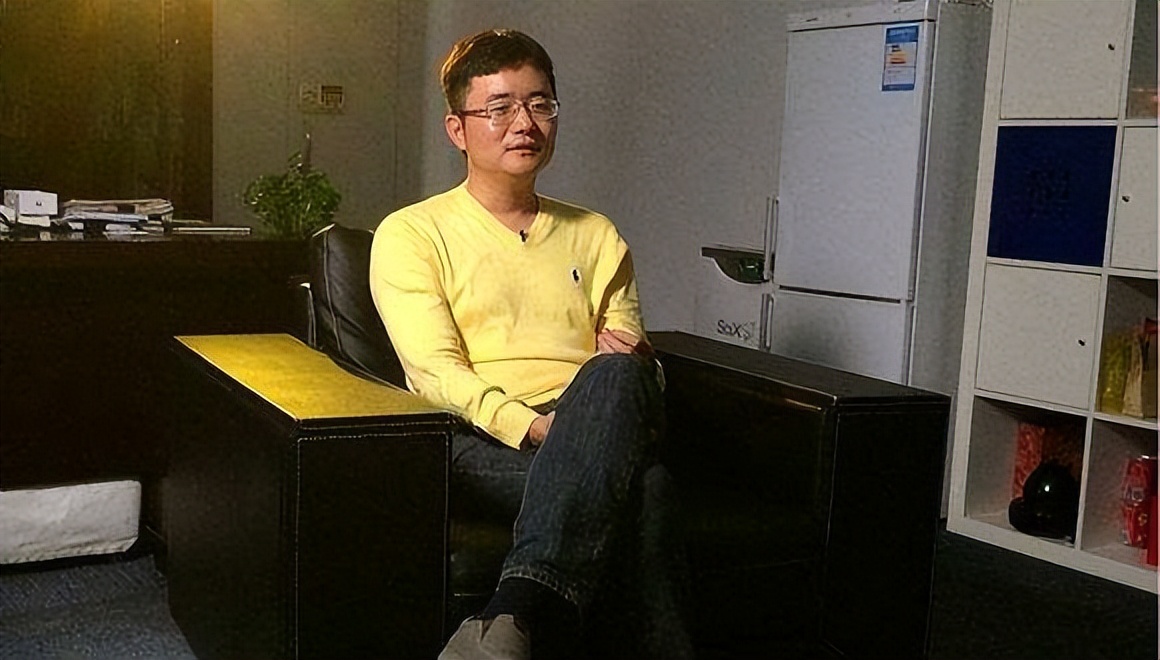 江西男人，25岁考研失败，30岁成副总裁，却被周鸿祎告了