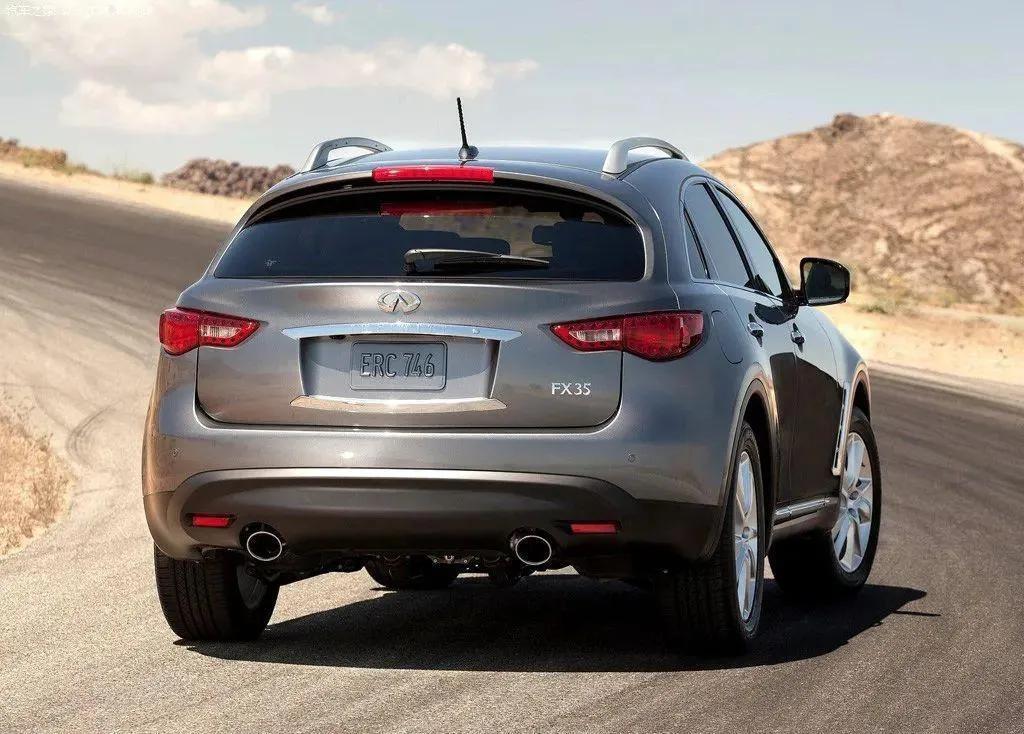 怪兽suv越野车,西装暴徒汽车suv英菲尼迪fx35