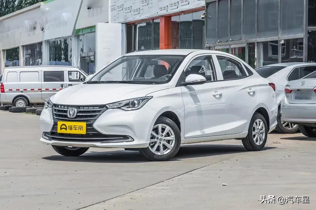 长安悦翔1.4手动豪华版值不值,长安小轿车6万左右的车