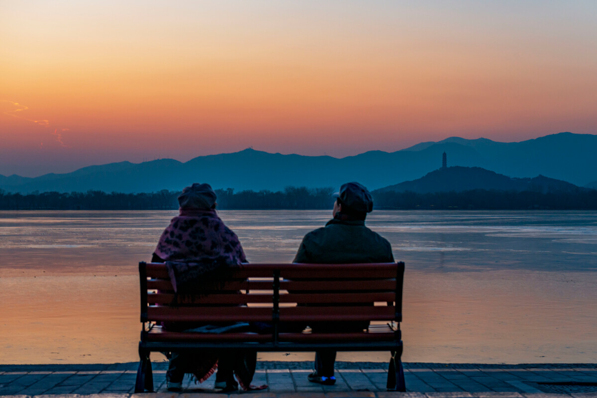【普法：夫妻共同财产】雇主和保姆日久生情，有义务为继子买房吗
