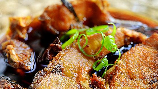 草鱼焖鱼家常做法,酥焖草鱼怎么做好吃