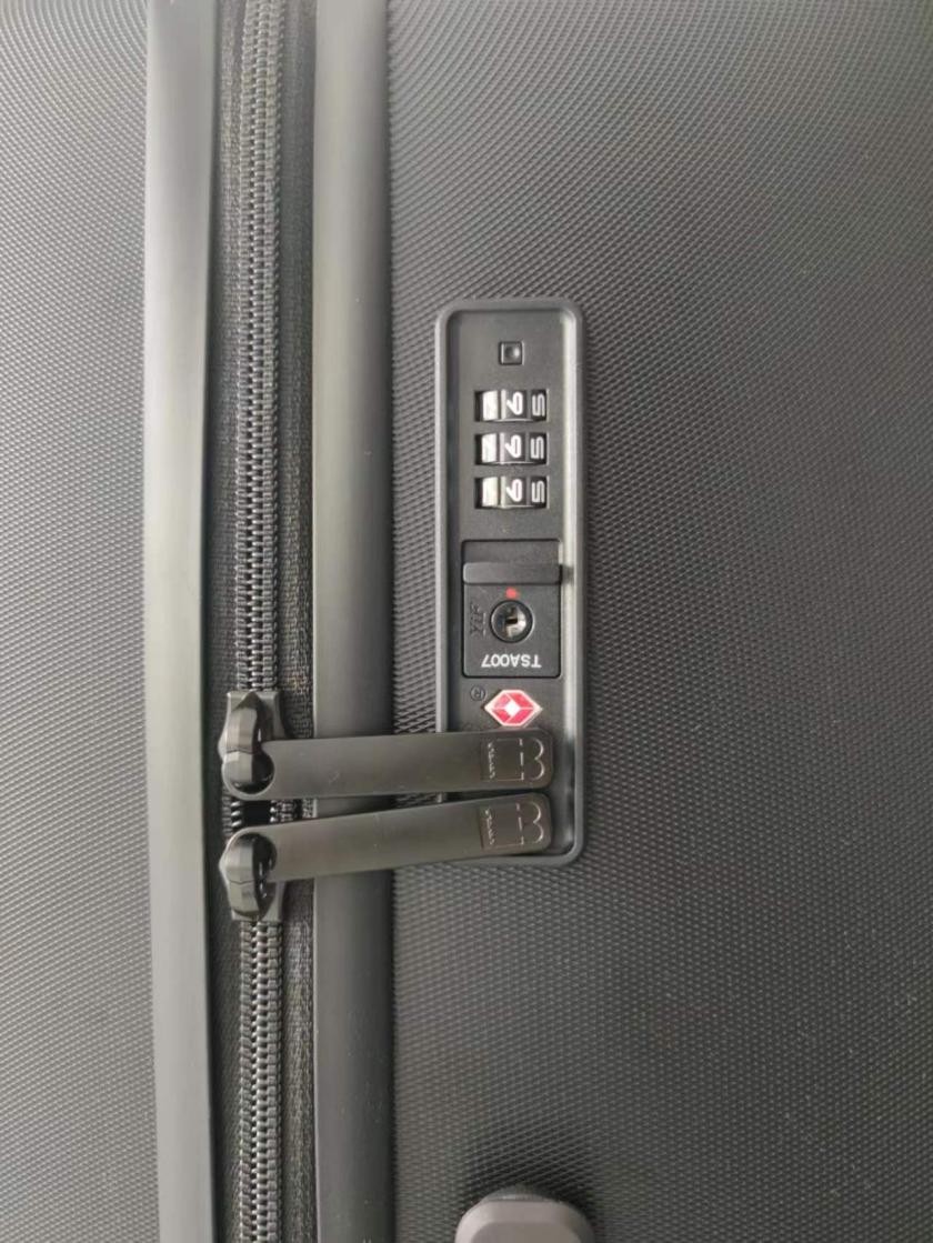 地平线行李箱哪个品牌好,行李箱品牌地平线8号