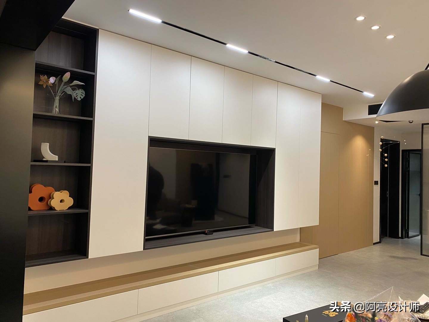 各种电视柜尺寸图片大全,背景墙3.6米悬空电视柜的最佳尺寸