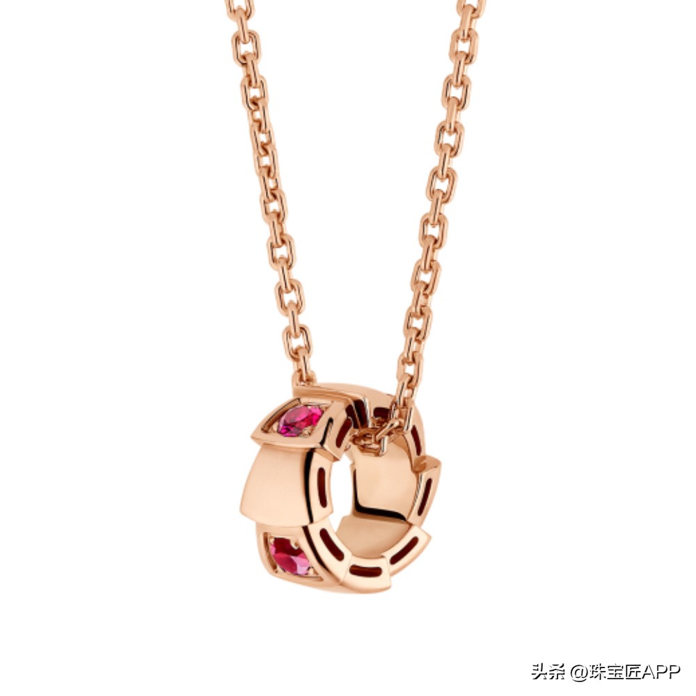 最适合新年戴的9款大牌红色珠宝,红色的珠宝