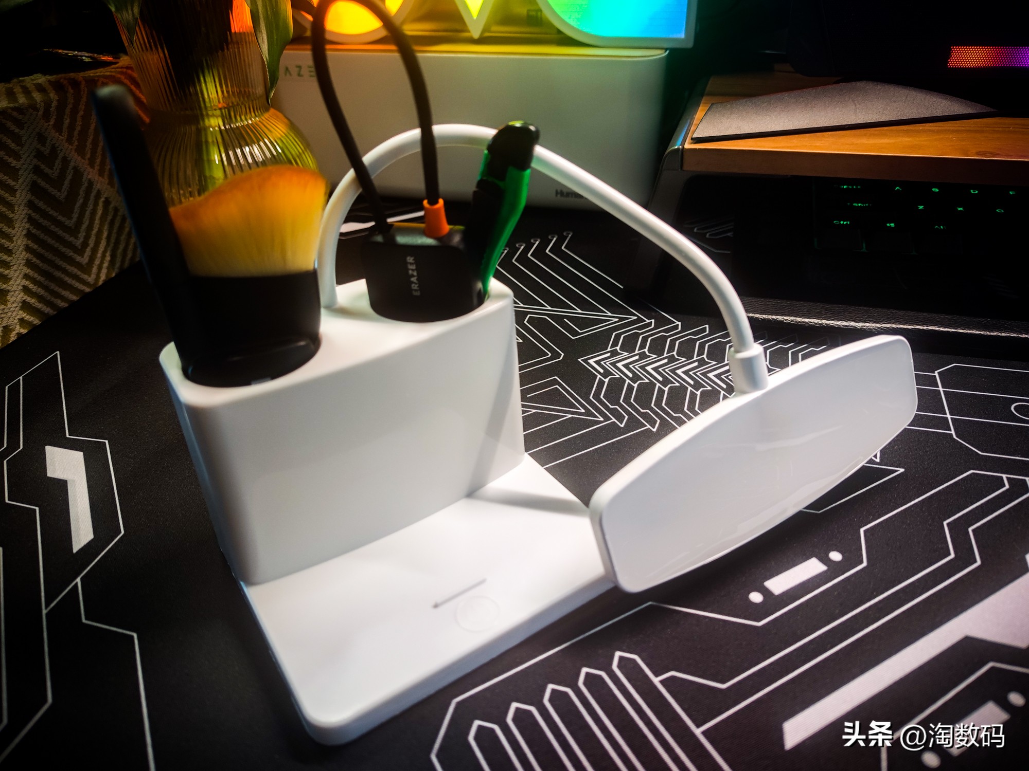 智能台灯拆解测评,无极调光台灯拆解