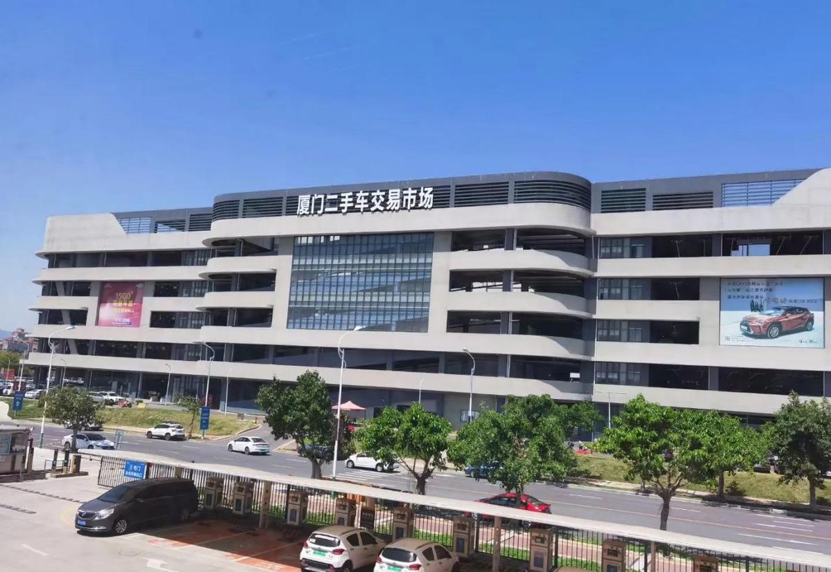 两台车亏58万——二手车经销商面临倒闭潮？寒冬下车商应如何*局破**