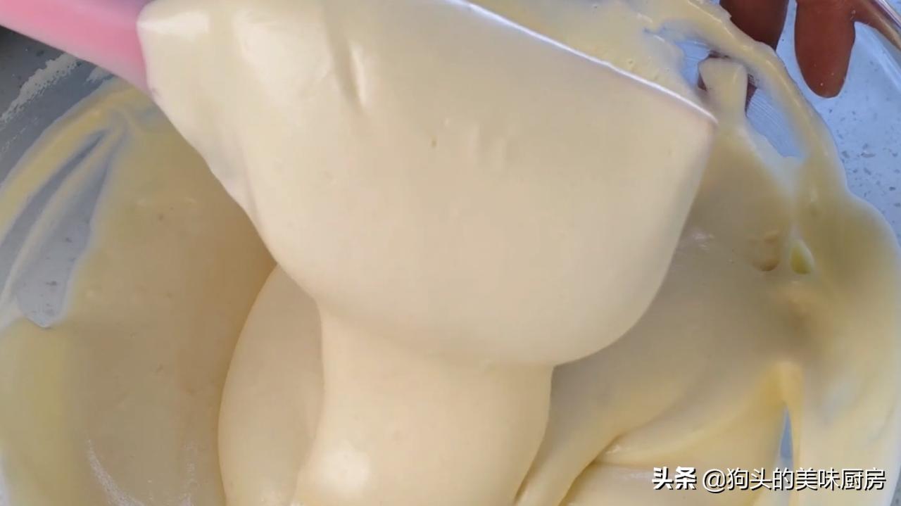 在家做不用打蛋器全手工生日蛋糕,做生日蛋糕不用火不用电不用鸡蛋