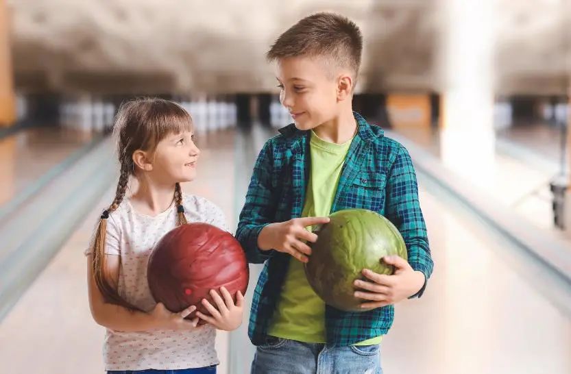 爱说甜言蜜语的夫妻,和孩子说废话的时间决定亲子关系