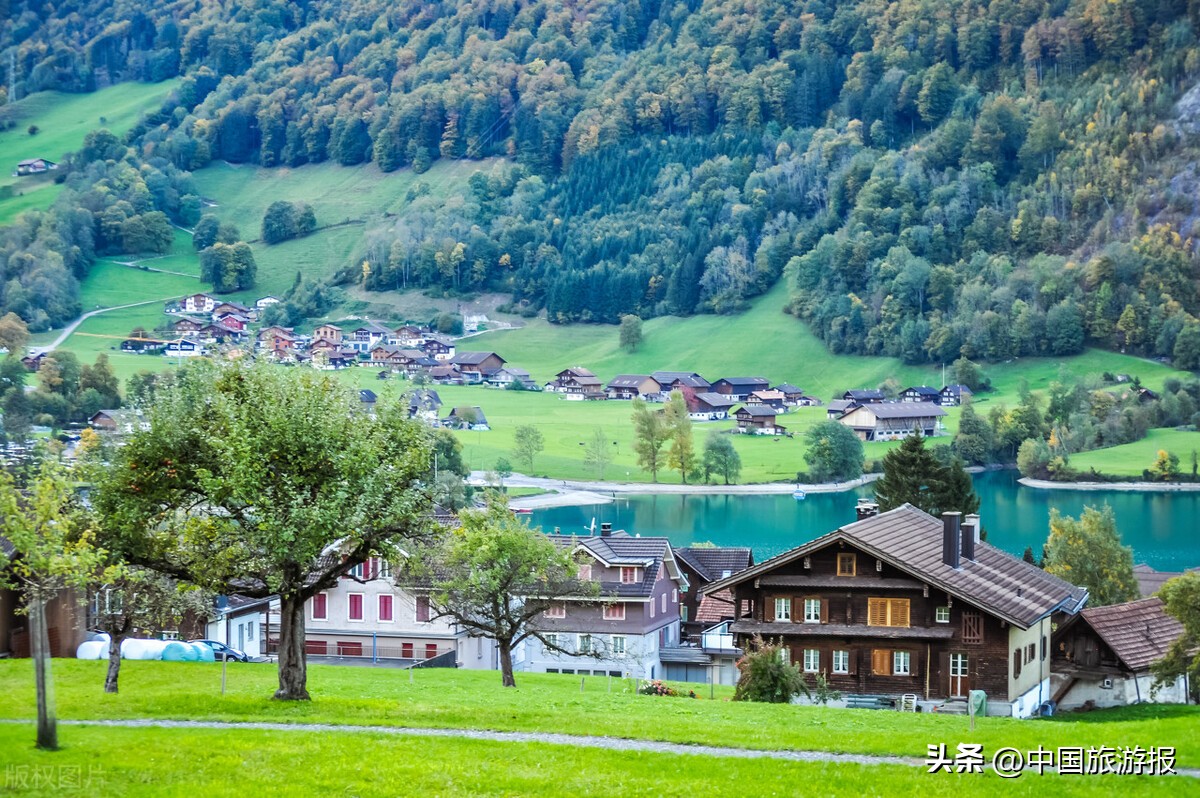 外交部提醒避免跨境旅行,中国驻多国使馆发布旅行安全提示