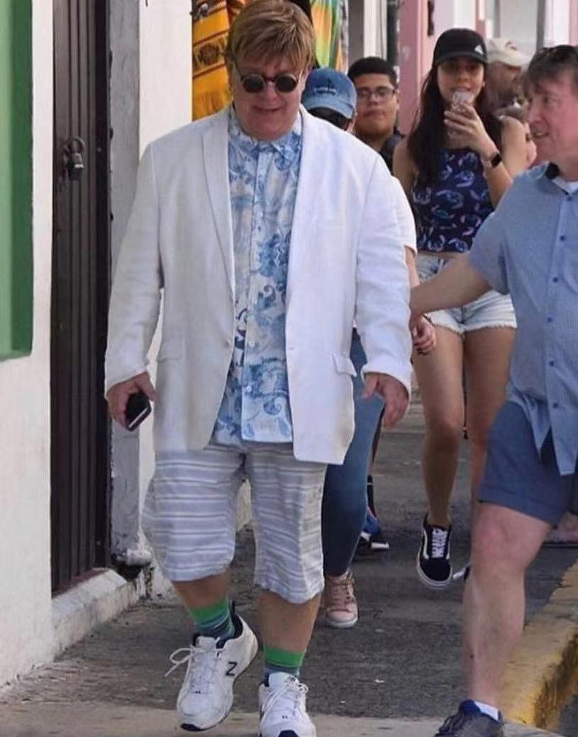 为什么新百伦的鞋型和nb一模一样,为什么新百伦运动鞋是潮鞋