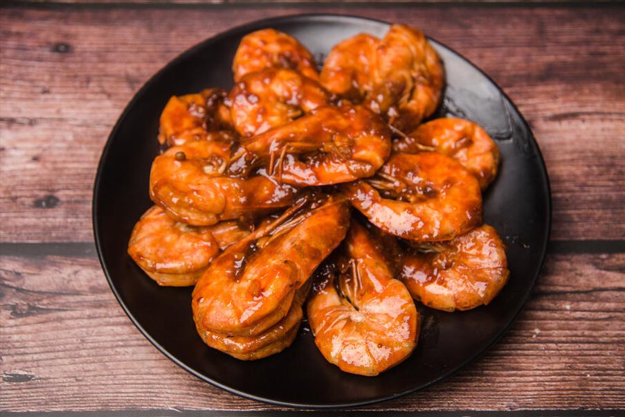 油焖大虾虾肉怎么做虾肉不会散,油焖大虾的做法家常简单又好吃