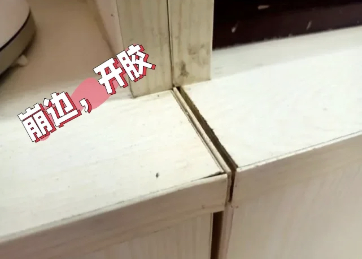 木工打柜子和全屋定制哪个更实用,全屋定制和木工打柜子的效果区别