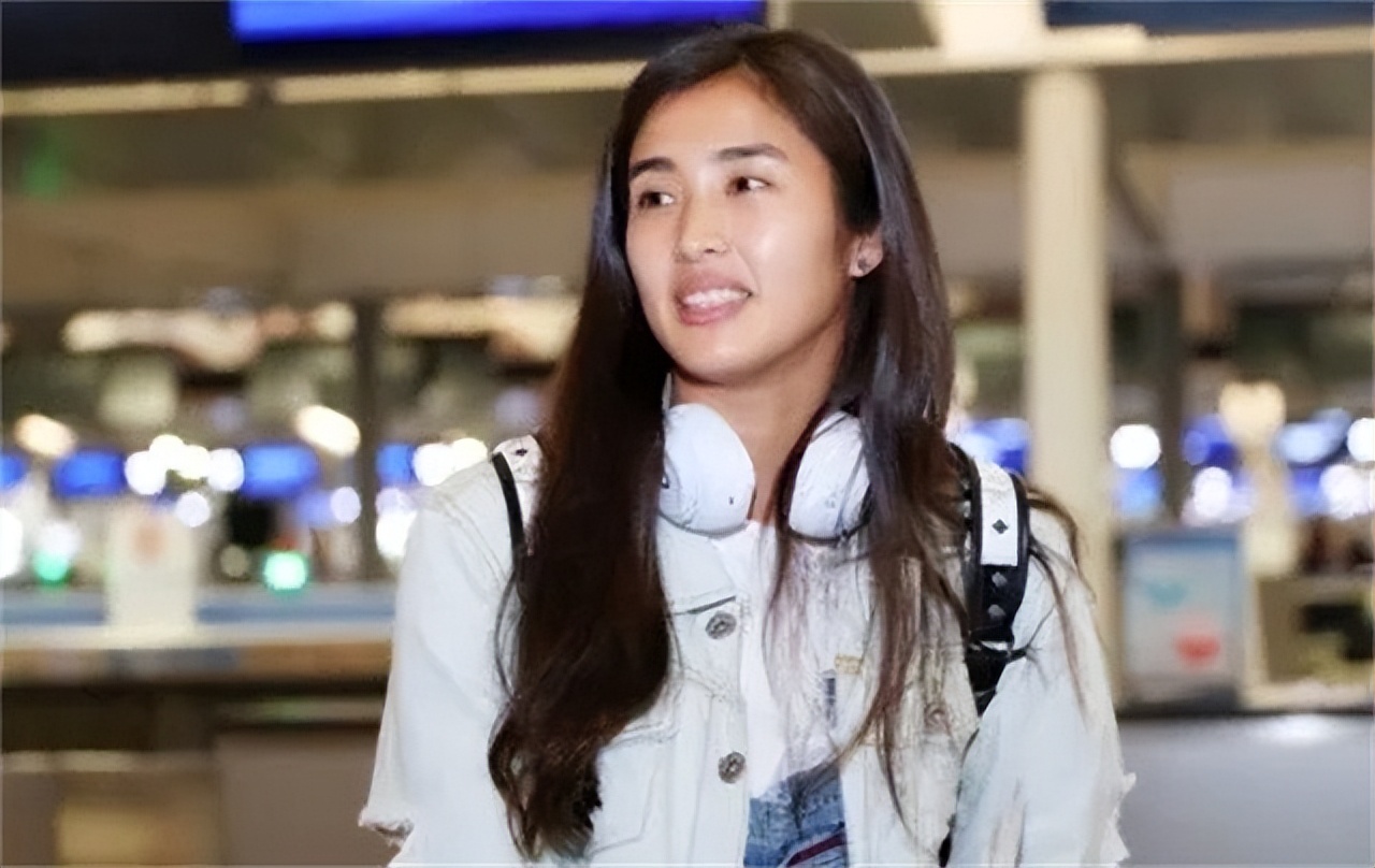 女足最美门将赵丽娜,女足守门员赵丽娜身高多少