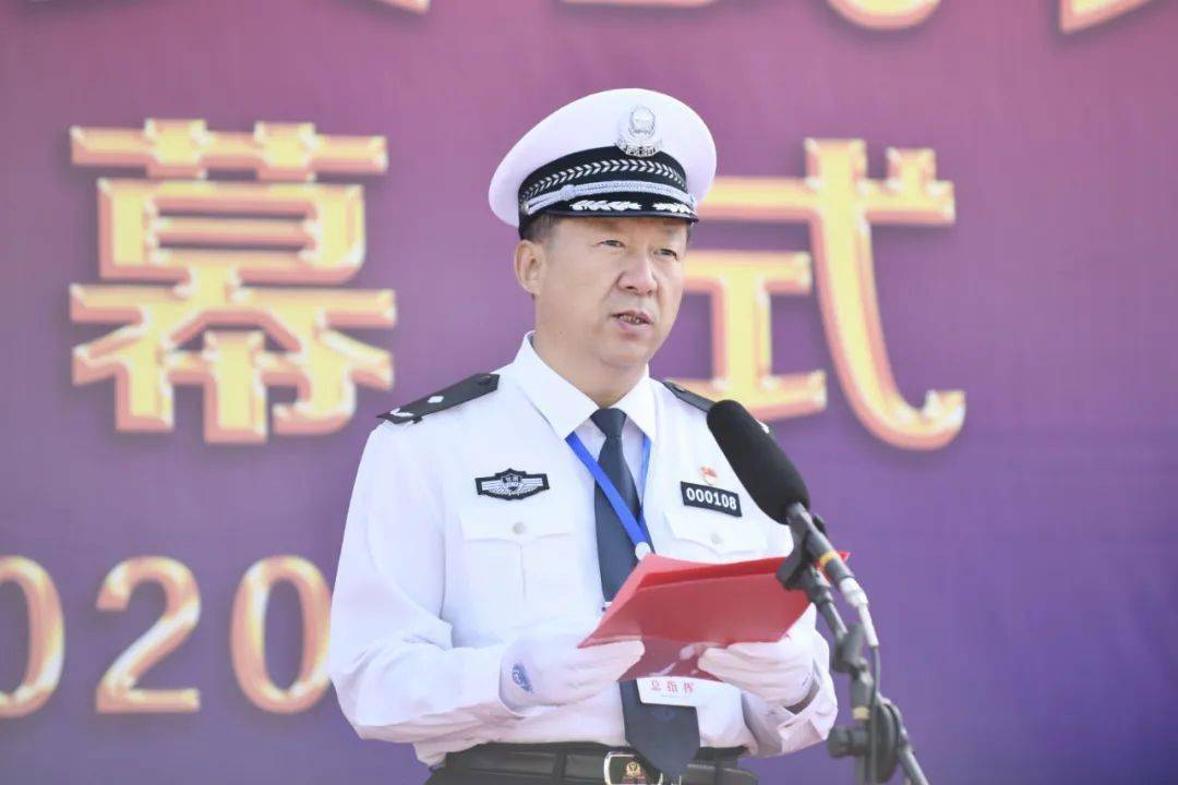 政委的最高级别是什么官,政委和司令谁的职务高