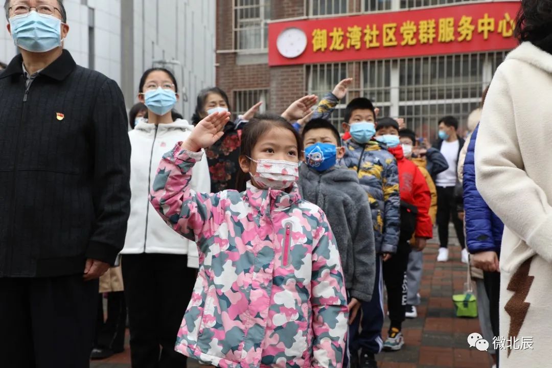 守得云开见月明疫情,守得云开见月明静待疫散终有时