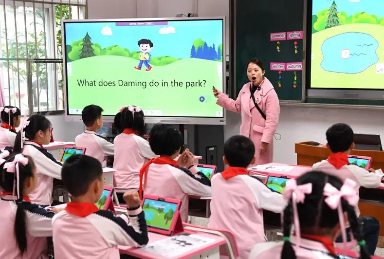 小学生是学新概念还是学剑桥好,小学学剑桥英语还是新概念英语