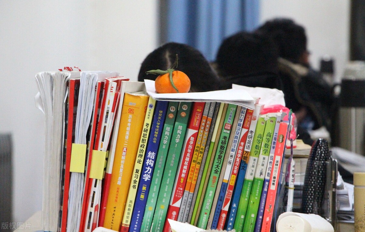 考研太难了,考研初试成绩出来后怎么发邮件