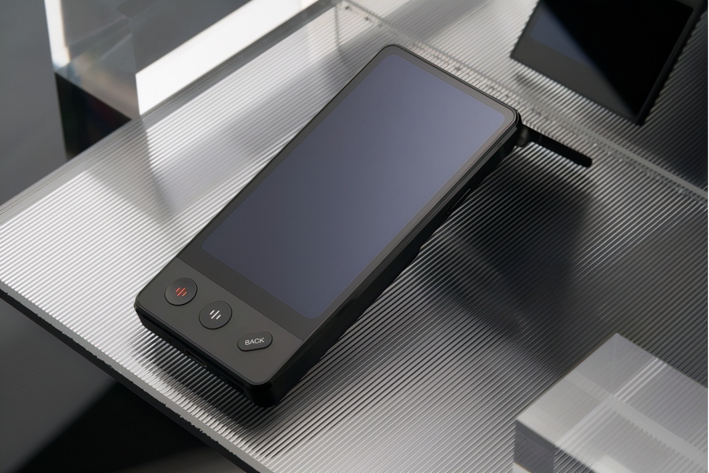 全球译和讯飞翻译机评测,讯飞翻译机多语种离线双屏翻译机