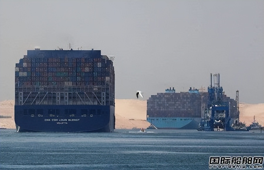 钱太多？再订36艘！手持订单逼近1000艘！集装箱航运市场麻烦来了