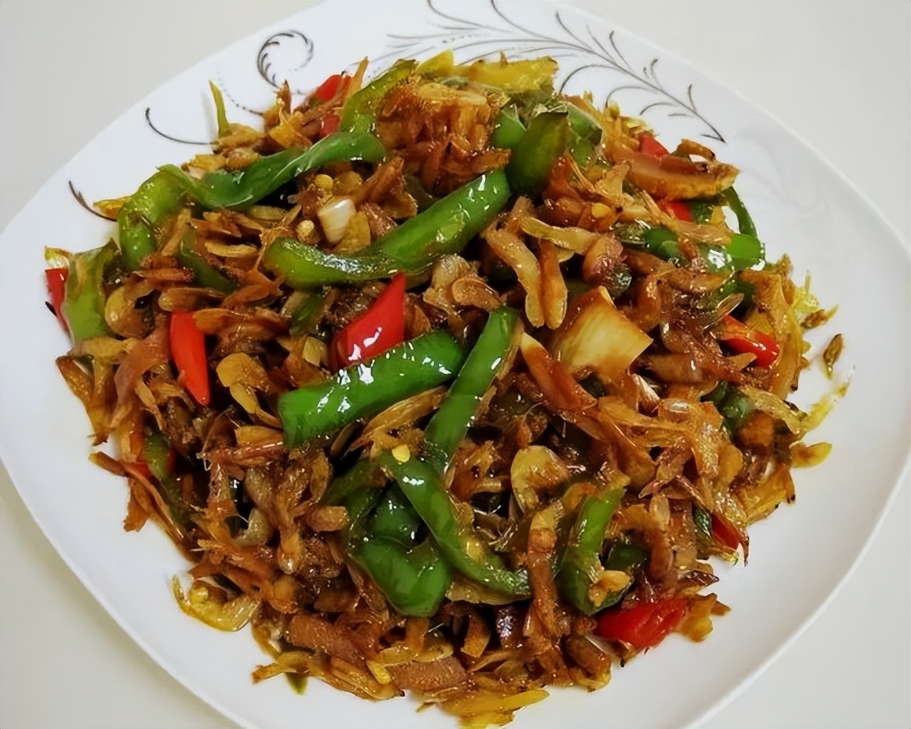 老人摔倒骨折后应该注意什么,老人摔一跤就骨折了吃点啥肉