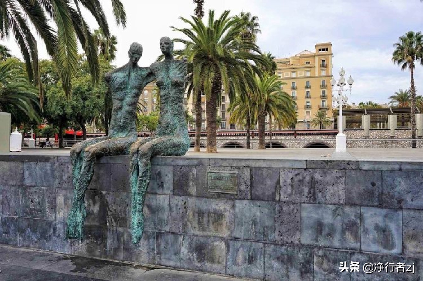 冬日暖阳拔“牙”记（34）巴塞罗那：高迪打造的欧洲之花（上）