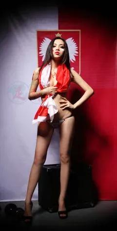 各国足球拉拉队美女服装,女足球拉拉队图片