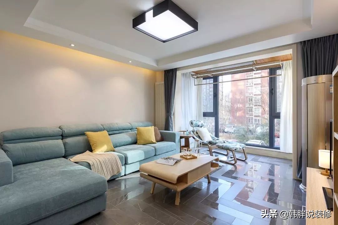 客厅装修大气又省钱又实用,新房装修客厅有哪些一定要装的