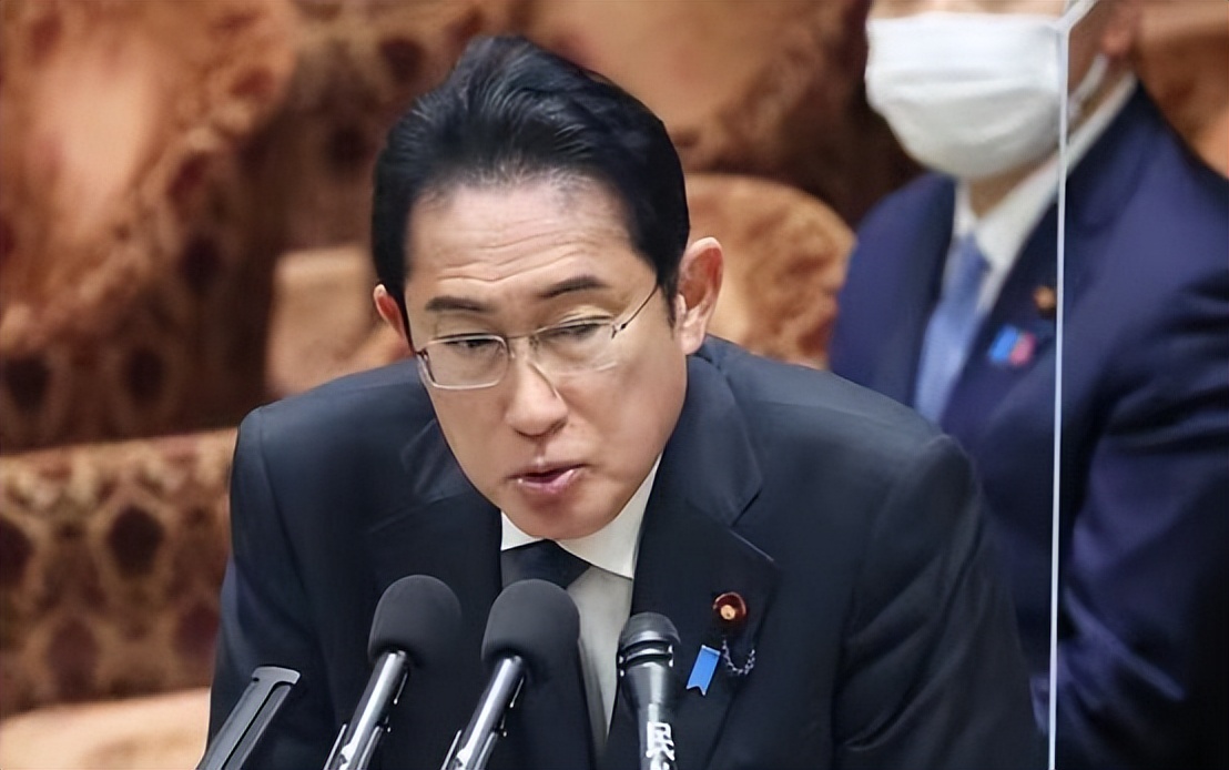 岸田文雄承诺将继续搞好日韩关系,日本人如何看待岸田文雄扩军