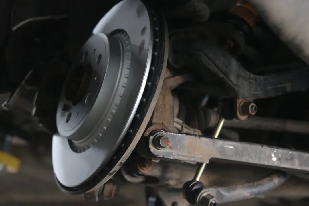 80年沃尔沃xc90出售,08款沃尔沃xc90二手多少钱