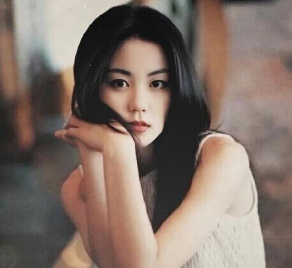 谢霆锋和王菲最近情况最新消息,王菲与谢霆锋2021最近消息