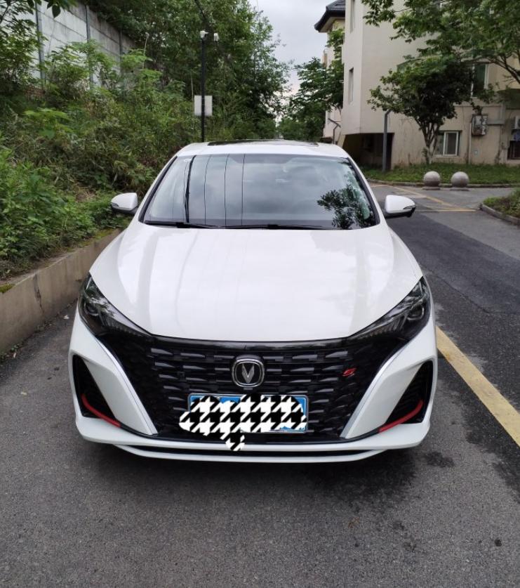 长安逸动落地多少钱老款,长安逸动plus八万多可以落地吗