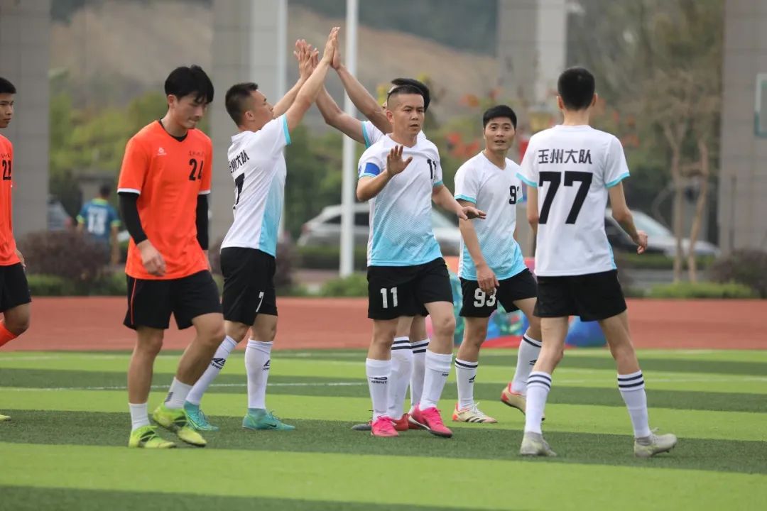 玉林市第17届足球联赛,玉林火焰蓝