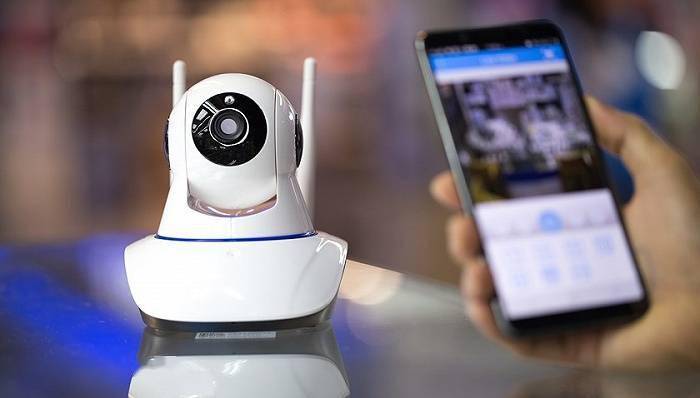 一人洗澡,百人围观!*拍偷**事件为何层出不穷?*拍偷**工具哪来的?