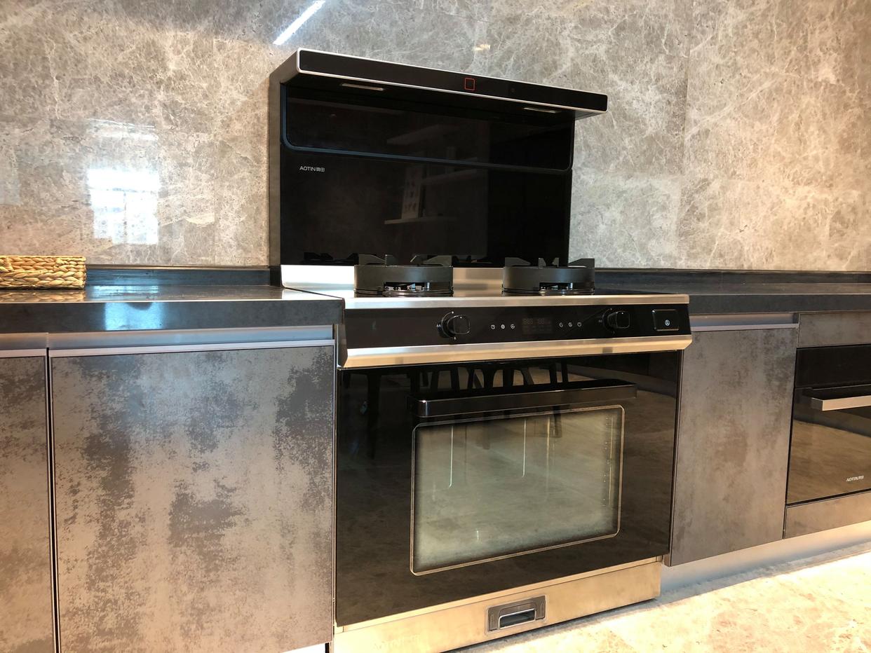 油烟机侧吸式与顶吸哪种好,顶吸中吸侧吸哪种油烟机美观